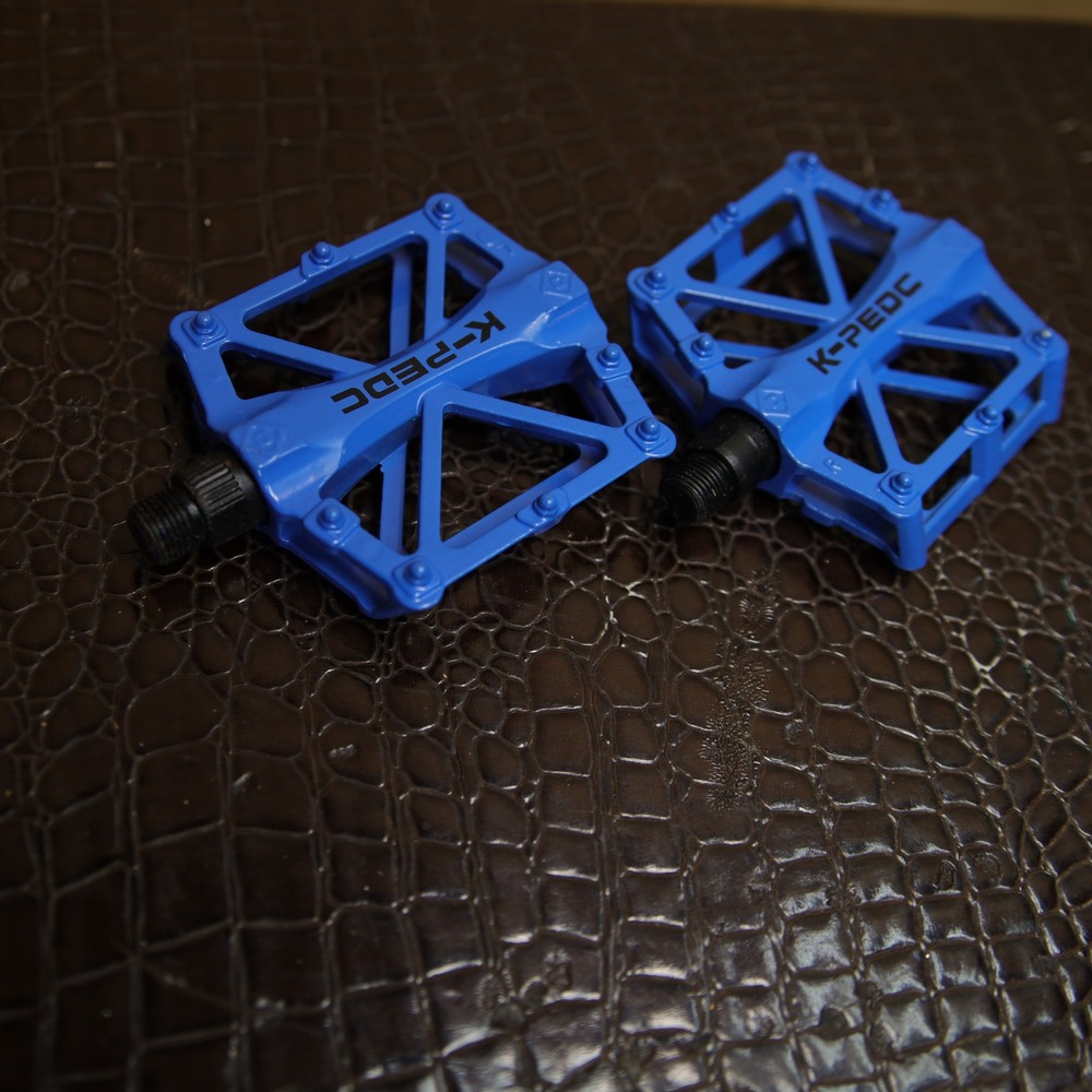 K-PEDC Blue Mountain Bike Pedals Lightweight Flat Platform MTB BMX Cycling